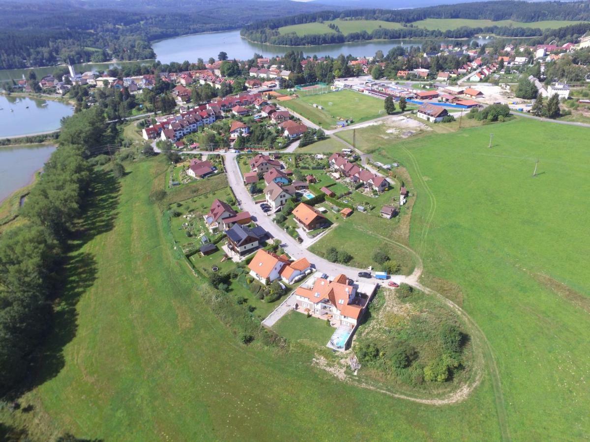 Lipno Apartmany Frymburk Ii. Eksteriør billede